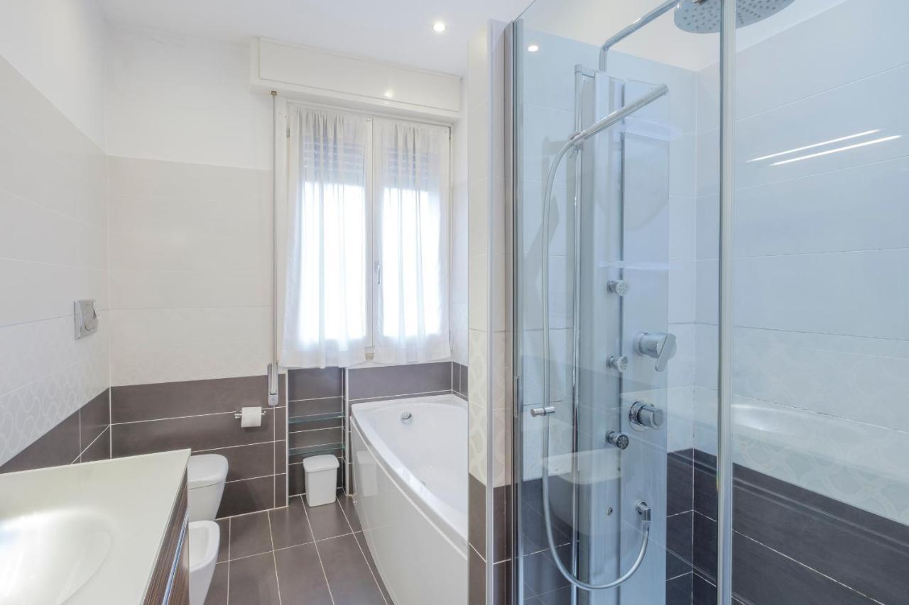 Aura Home Sirmione - 2 Bedrooms Apartment 외부 사진