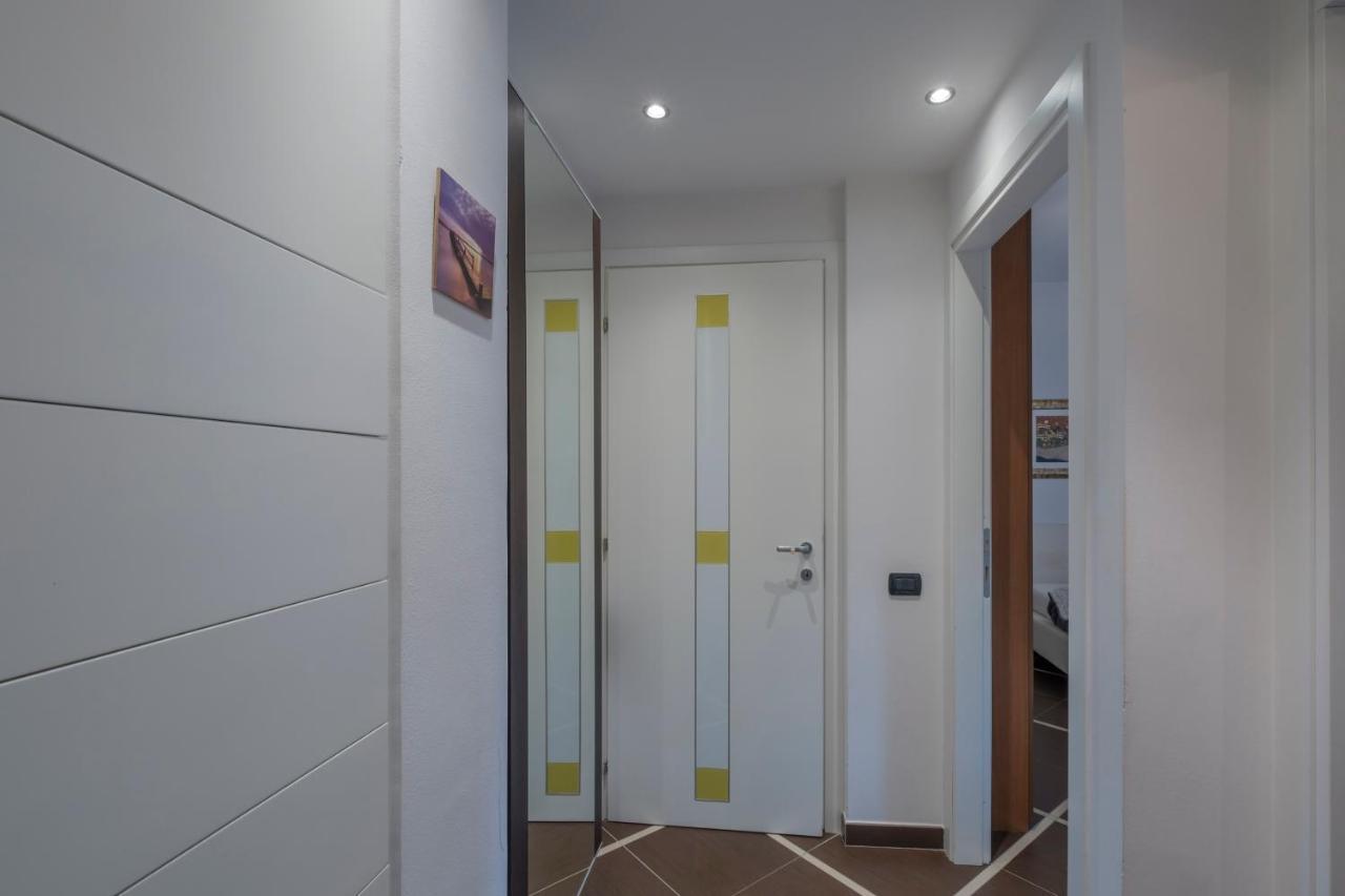 Aura Home Sirmione - 2 Bedrooms Apartment 외부 사진